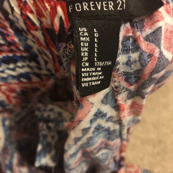 Fun Flowy Pants! - Picture 3 of 3